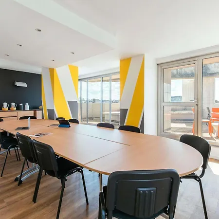 Aparthotel Adagio Access Paris La Villette-3